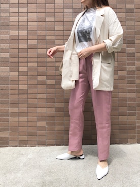 「くすみピンク」｜「アイテム（スラックス）」を使った、kaorinnさん（レディース・158cm）の夏コーディネート