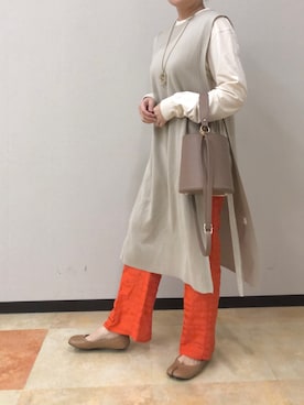 「ロングニット」｜「アイテム（パンツ）」を使った、kaorinnさん（レディース・158cm）の春コーディネート