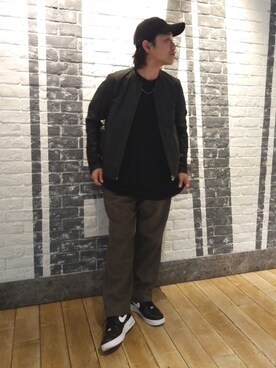 「tk.TAKEO KIKUCHI」｜「アイテム（ライダースジャケット）」を使った、so-yaさん（メンズ・169cm）の春コーディネート