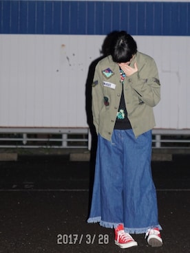 「PUNYUS（プニュズ）のフリンジフレアデニムパンツ（デニムパンツ、ブルー系）」を使った、asako*さん（レディース・158cm）の春コーディネート