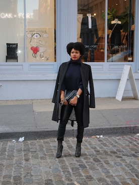 「ALAIA（アライア）のアイテム」を使った、K.Familiaさん（レディース・160cm）の冬コーディネート