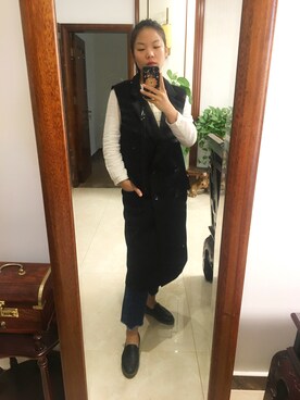 「GIRDEARのアイテム（ベスト、ブラック系）」を使った、LL咚咚咚さん（レディース・166cm）の秋コーディネート