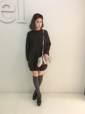 「ニーハイソックス」｜reia uchiyamaさん（レディース・161cm）の冬コーディネート