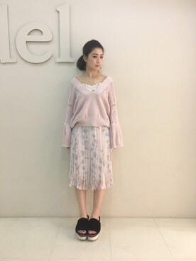 「SNIDEL（スナイデル）のアイテム（パンプス）」を使った、reia uchiyamaさん（レディース・161cm）の春コーディネート