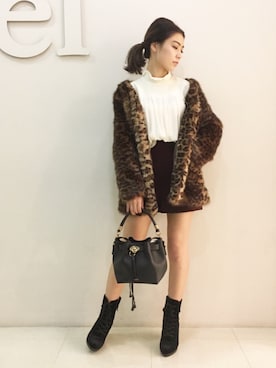 「スナイデル」｜「アイテム（その他アウター）」を使った、reia uchiyamaさん（レディース・161cm）の秋コーディネート