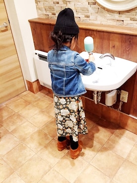 「AZUL by moussy（アズールバイマウジー）のアイテム（ワンピース/ドレス）」を使った、miyuuu.さん（キッズ・110cm）の秋コーディネート