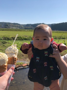 「アイテム（ロンパース、レッド系）」を使った、senna0424さん（キッズ・60cm）の冬コーディネート