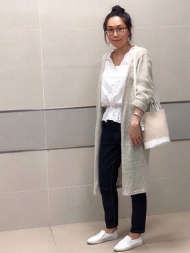「アイテム（レインシューズ、ホワイト系）」を使った、Yukki Liさん（レディース・158cm）の秋コーディネート
