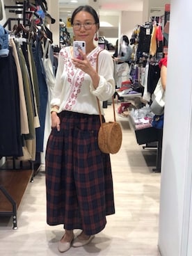 「red」｜「アイテム（その他）」を使った、Yukki Liさん（レディース・158cm）の秋コーディネート
