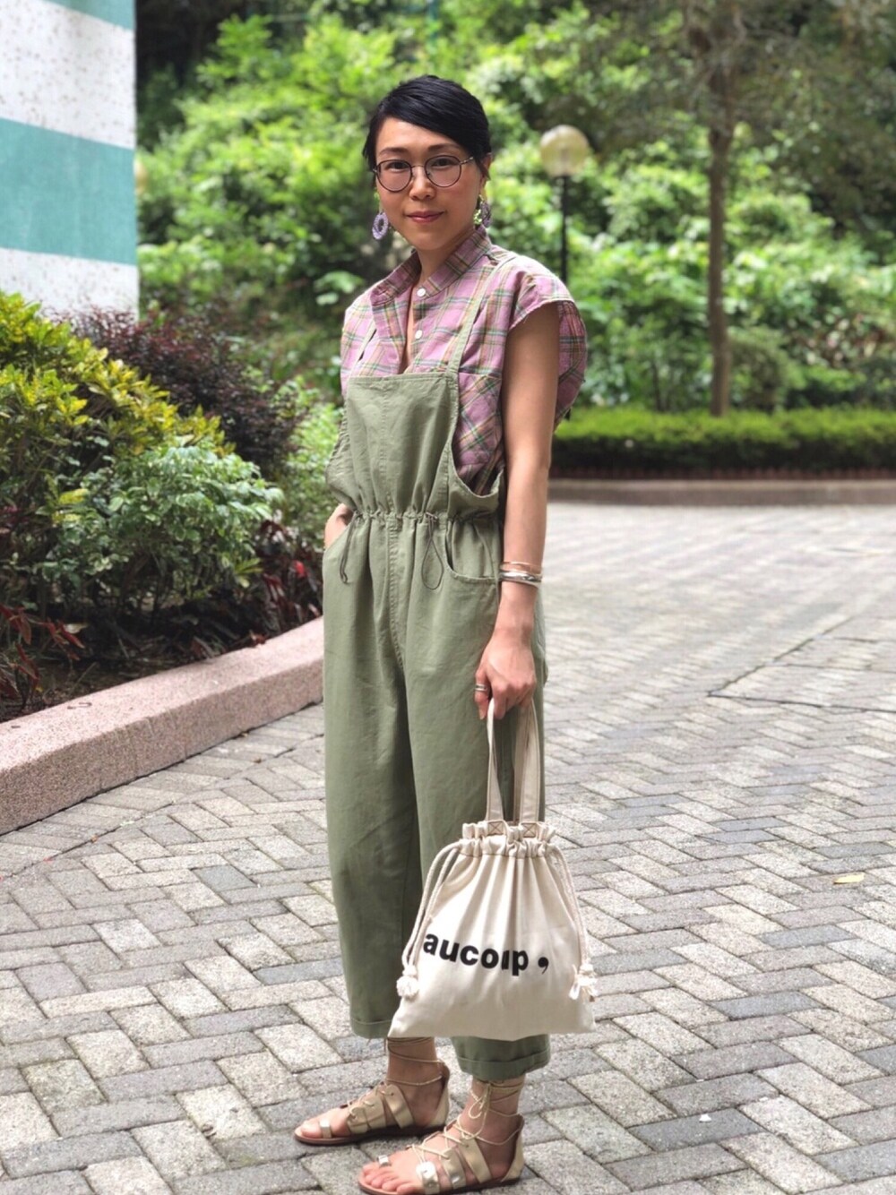 サロペット・オーバーオール・オールインワン MO-MO- Momoのサロペット/オーバーオールを使った人気ファッション