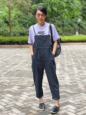 「アイテム（レインシューズ）」を使った、Yukki Liさん（レディース・158cm）の秋コーディネート