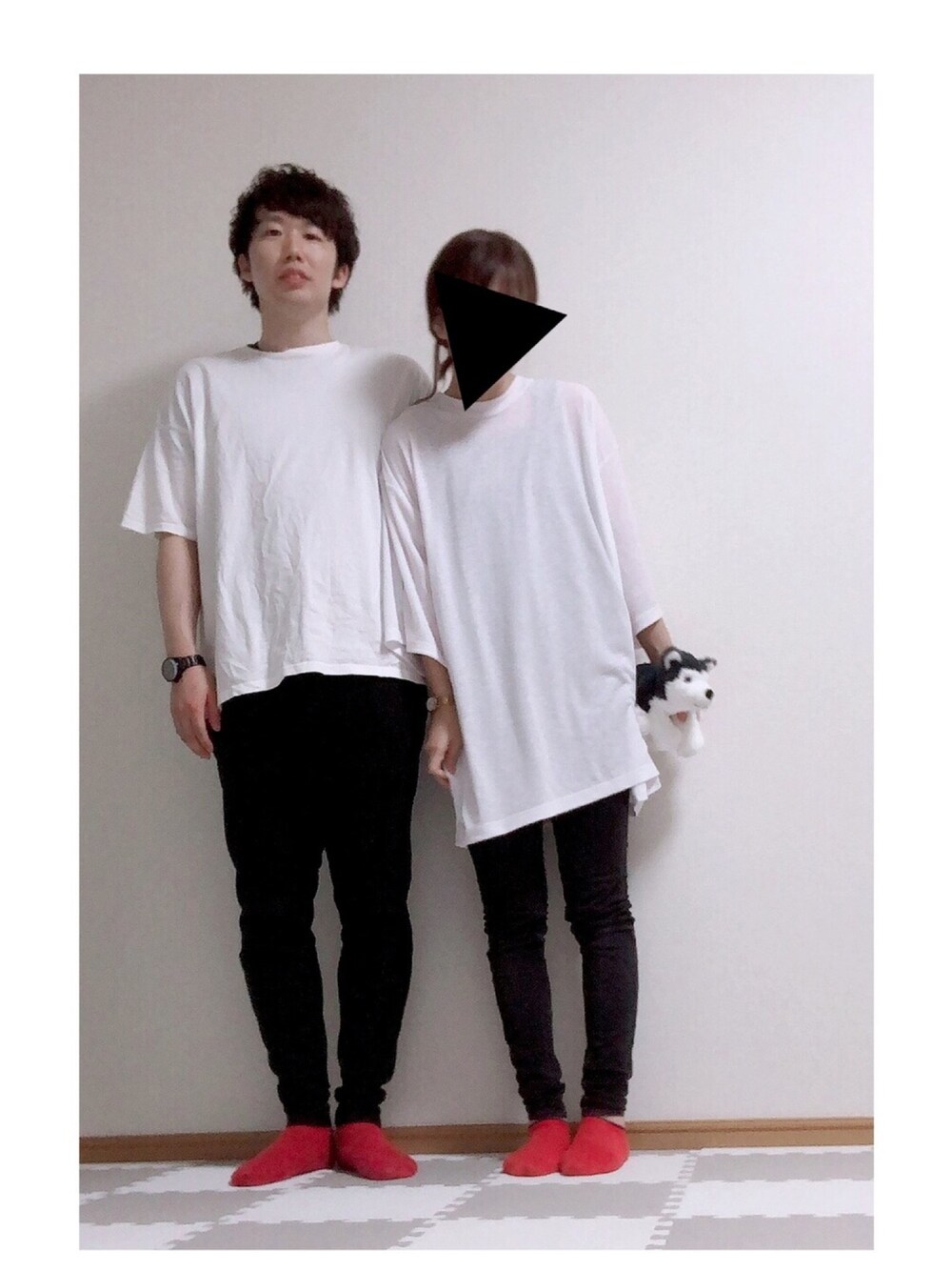 「おしゃれさんと繋がりたい、カップルコーデ、おそろいコーデ、なかよし、モノトーン」｜「HAREのBIGカットソー(HARE)（Tシャツ/カットソー、ホワイト系）」を使った、mochi1585さん（メンズ・177cm）の夏コーディネートの1枚目の写真