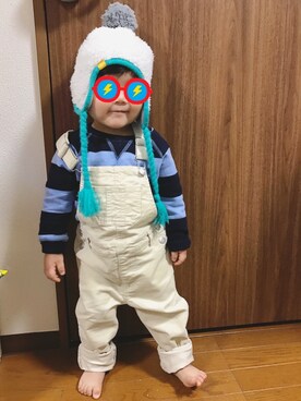 「ブルー x ホワイト」｜「アイテム（サロペット/オーバーオール）」を使った、a&k&o&iさん（キッズ・90cm）の冬コーディネート