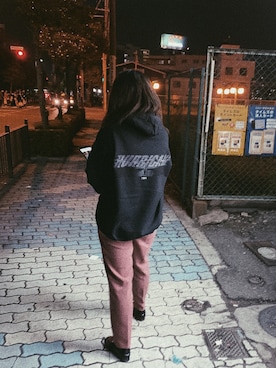 「select MOCA（セレクトモカ）の柔らかく履きやすいフェイクレザーゴールドビット付きローファー（ローファー）」を使った、KONaさん（レディース・164cm）の冬コーディネート