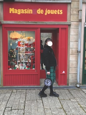 「H&M（エイチ・アンド・エム）のアイテム（ムートンコート）」を使った、TaeRi さん（レディース・165cm）の冬コーディネート