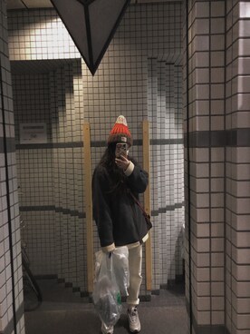 蹲下来一米九さんのコーディネート