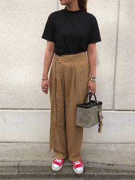 「LAZY SUSAN（レイジースーザン）のアイテム」を使った、スミスさん（レディース・163cm）の春コーディネート