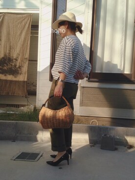 「カーキパンツ」｜hoho𓆸さん（レディース・155cm）の秋コーディネート