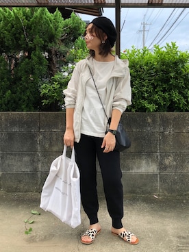 「CANAL JEAN（キャナルジーン）のfrom Lagoon(フロムラグーン) クロスレザーサンダル（サンダル）」を使った、hoho𓆸さん（レディース・154cm）の夏コーディネート