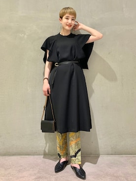 「AKIRANAKA（アキラナカ）のアイテム（ワンピース/ドレス）」を使った、Mio  Yamashitaさん（レディース・162cm）の春コーディネート