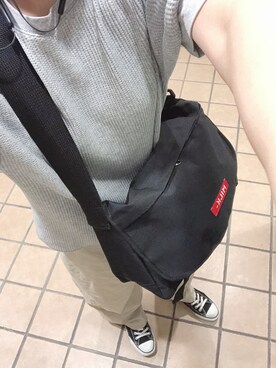 「UNIQLO（ユニクロ）のベルテッドリネンコットンワイドストレートパンツ(丈標準66～68cm）（その他パンツ）」を使った、nさん（レディース・167cm）の秋コーディネート