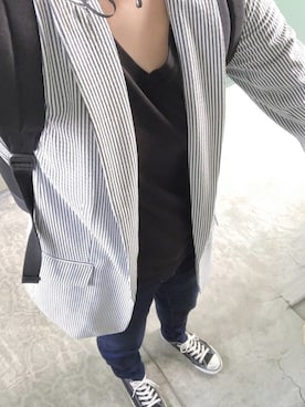 「H&M（エイチ・アンド・エム）のアイテム（テーラードジャケット、ホワイト系）」を使った、nさん（レディース・167cm）の春コーディネート