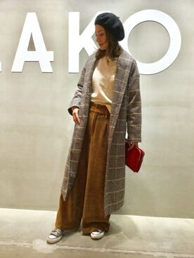「デイリーカジュアル」｜「アイテム（ハンチング/ベレー帽）」を使った、LAKOLE WOMENSさん（レディース・159cm）の冬コーディネート