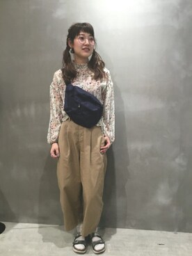 「LAKOLE（ラコレ）のアイテム（チノパンツ）」を使った、LAKOLE WOMENSさん（レディース・161cm）の春コーディネート