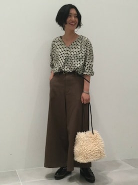 「LAKOLE（ラコレ）のアイテム（チノパンツ）」を使った、LAKOLE WOMENSさん（レディース・156cm）の秋コーディネート