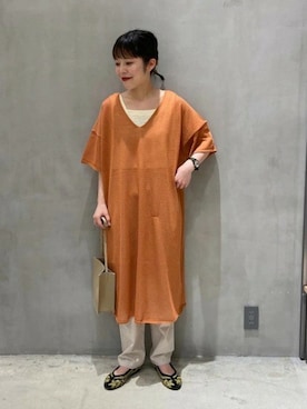 「LAKOLE（ラコレ）の14GリネンMIXボクシーワンピース / LAKOLE（ワンピース、オレンジ系）」を使った、LAKOLE WOMENSさん（レディース）の春コーディネート