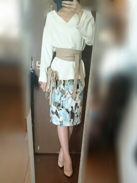 「Honeys（ハニーズ）のアイテム（クラッチバッグ）」を使った、TIARA329さん（レディース・168cm）の春コーディネート