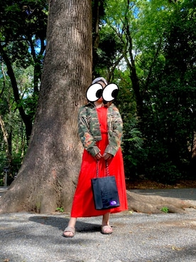 「アイテム（サンダル、ゴールド系）」を使った、ほしゃさん（レディース・155cm）の春コーディネート