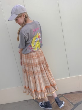 「東洋エンタープライズ（トーヨーエンタープライズ）のアイテム（トップス）」を使った、ひな子さん（レディース・165cm）の秋コーディネート