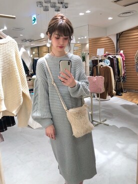 「アイテム（イヤリング）」を使った、おそのさん（レディース・167cm・20代）の秋コーディネート
