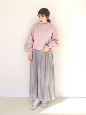 「Lee（リー）のアイテム（Tシャツ/カットソー）」を使った、momiさん（レディース・154cm）の冬コーディネート