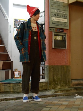 「アイテム（スリッポン、ブルー系）」を使った、(jeudi)さん（メンズ・171cm）の冬コーディネート