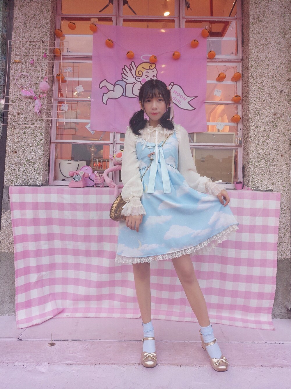 「Angelic Pretty、秋冬、lolita、lolitafashion、Vivienne Westwood、girl」｜「Angelic Prettyのアイテム（ジャケット/アウター、ブルー系）」を使った、胡子子大王さん（レディース・158cm）の秋コーディネートの1枚目の写真