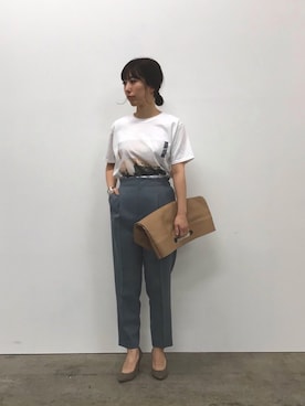 「アイテム（パンプス、グレー系）」を使った、STAFFさん（レディース・159cm）の春コーディネート