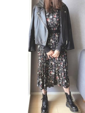 「URBAN RESEARCH（アーバンリサーチ）のアイテム（ライダースジャケット）」を使った、ふふさん（レディース・165cm）の春コーディネート