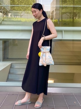「ACCOMMODE（アコモデ）のアイテム（財布/小物）」を使った、tokutake_hさん（レディース・158cm）の夏コーディネート