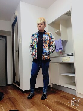 「DOWBL（ダブル）のアイテム（パンツ）」を使った、すぐぅさん（メンズ・169cm）の春コーディネート