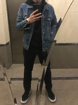 Wesker Wongさんのコーディネート