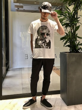 「buddy（バディ）のアイテム（スニーカー）」を使った、HIRO-Tさん（メンズ・178cm）の春コーディネート