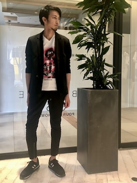 「5351 POUR LES HOMMES（ゴーサンゴーイチプールオム）の【30周年記念】5351×buggy 限定コラボスペシャルセット（Tシャツ/カットソー、その他）」を使った、HIRO-Tさん（メンズ・178cm）の春コーディネート