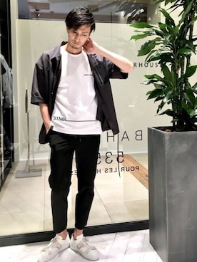 「SY32 by SWEET YEARS（エスワイサーティトゥバイスィートイヤーズ）のアイテム（シャツ/ブラウス、ブラック系）」を使った、HIRO-Tさん（メンズ・178cm）の夏コーディネート