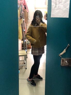 「アイテム（ブルゾン）」を使った、努力作死的荼茶さん（レディース・160cm・10代）の冬コーディネート