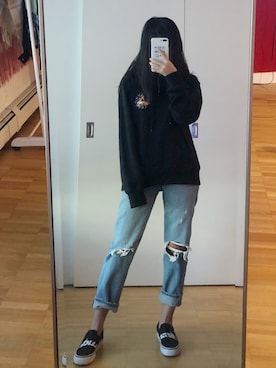 「PALACE（パレス）のアイテム（パーカー、ブラック系）」を使った、fish_soupさん（レディース）の秋コーディネート