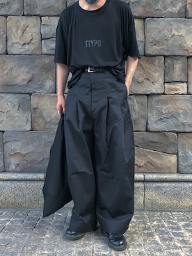 「SHINYAKOZUKA（シンヤコヅカ）のアイテム（スラックス）」を使った、Syuさん（メンズ・174cm）の夏コーディネート