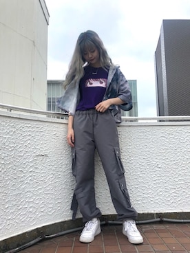 「L.H.P（エルエイチピー）のアイテム（カーゴパンツ）」を使った、タニ  リオナさん（レディース・161cm）の夏コーディネート