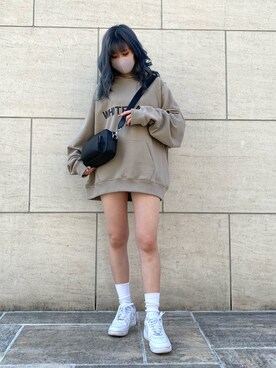 「WHITELAND（ホワイトランド）のWHITELAND/ホワイトランド/プリントパーカー（パーカー）」を使った、タニ  リオナさん（レディース・161cm）の冬コーディネート